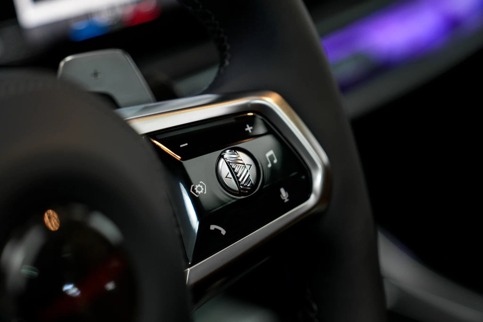 BMW 7 Series by Mansory, photograph 19