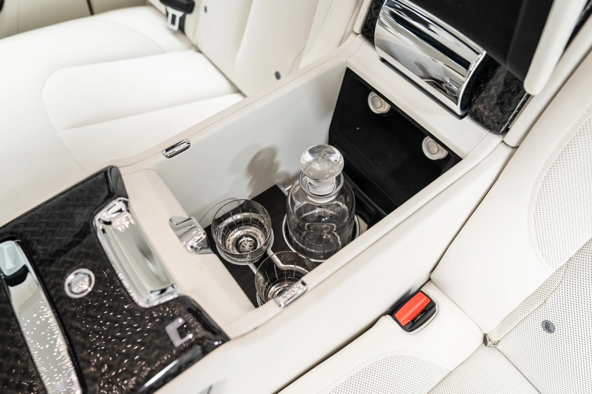 Rolls-Royce Cullinan Series II, photograph 22