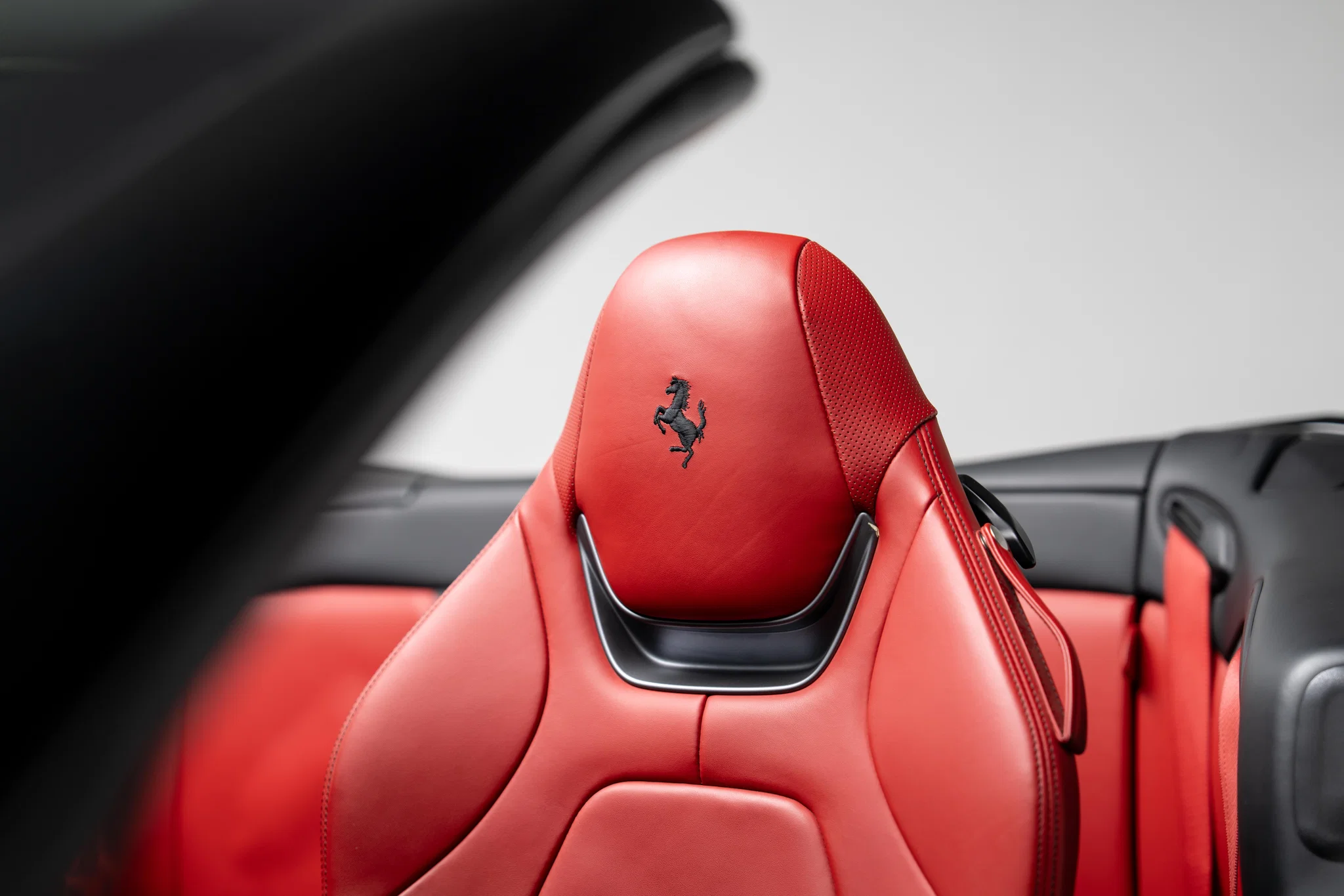 Ferrari Portofino, photograph 13