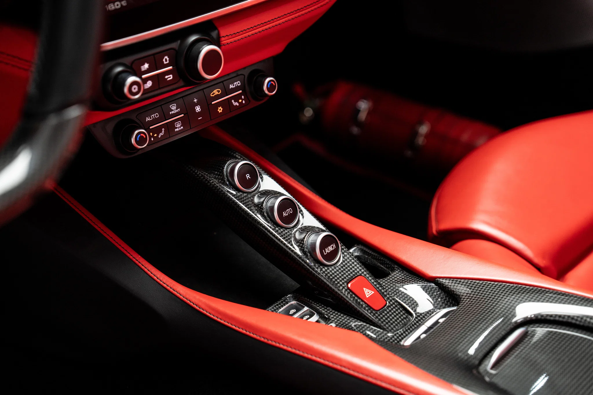 Ferrari Portofino, photograph 17