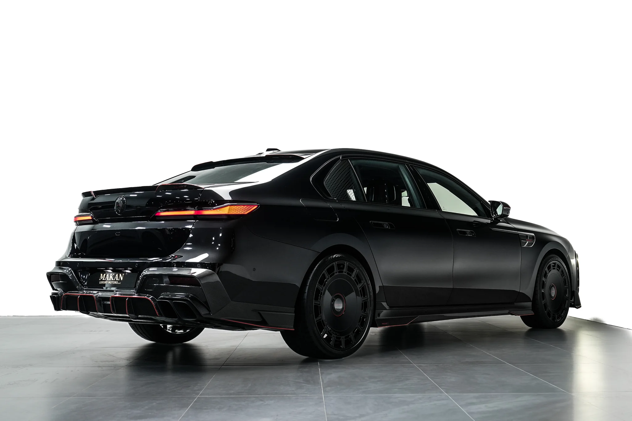 BMW 7 Series by Mansory, photograph 5