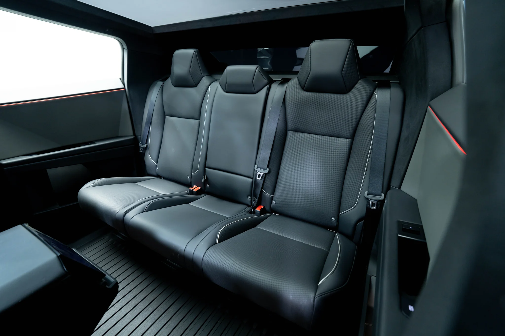 Tesla Cybertruck, photograph 8