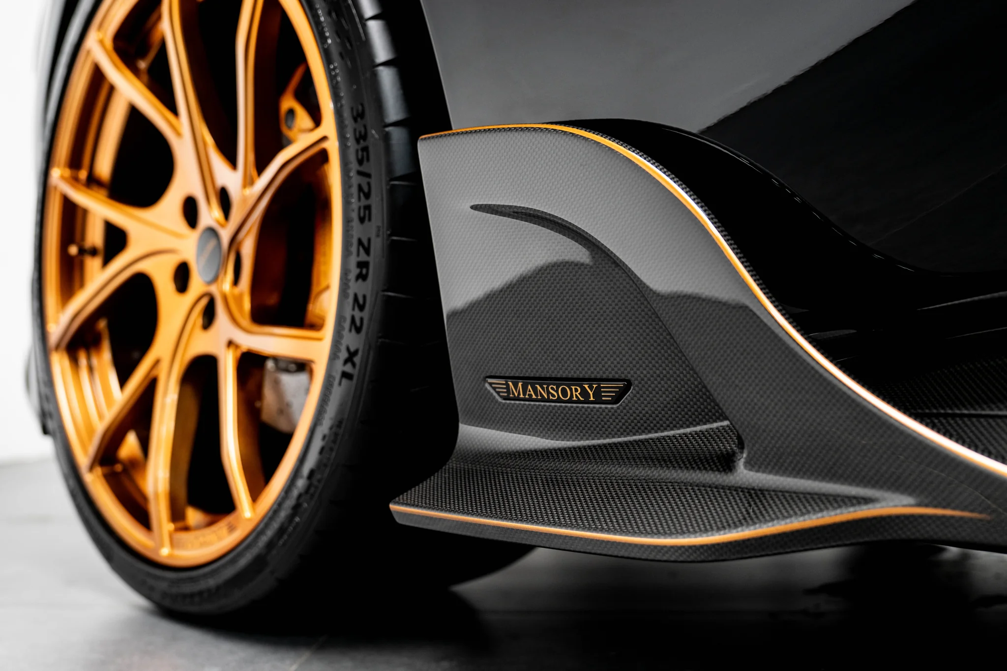 Ferrari 296 GTS by Mansory · One of One (seller-stated), photograph 9