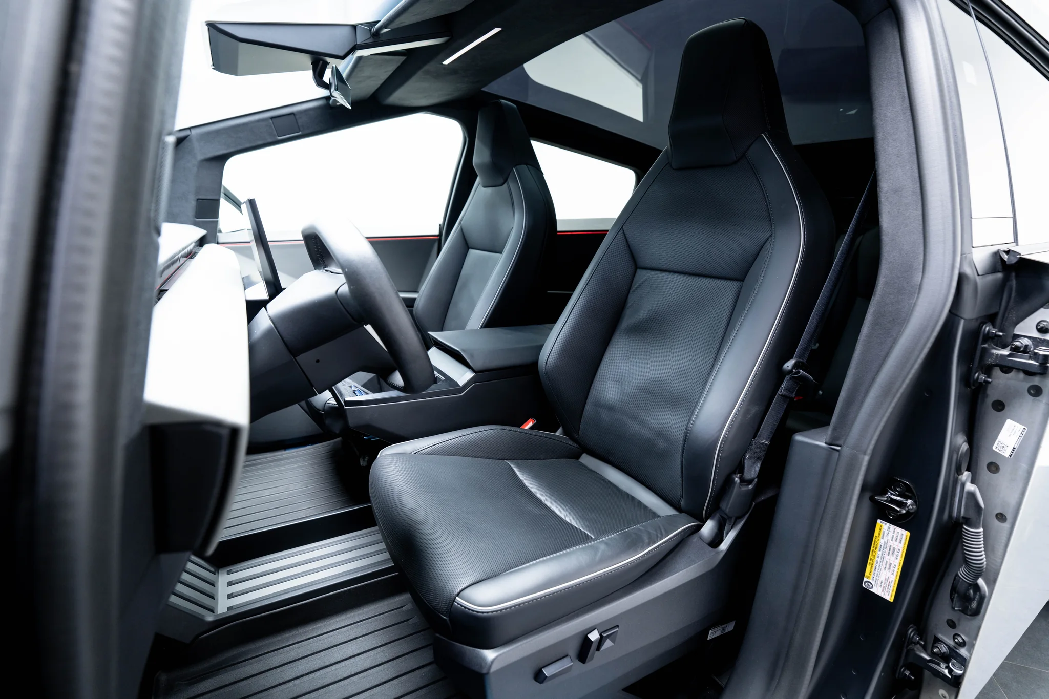 Tesla Cybertruck, photograph 7