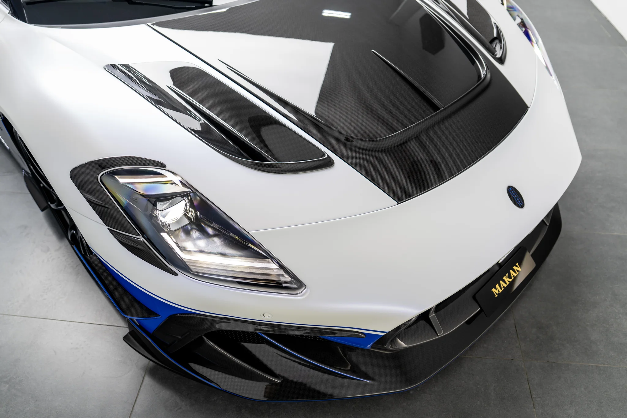 Maserati MC20 Cielo by Mansory, photograph 10