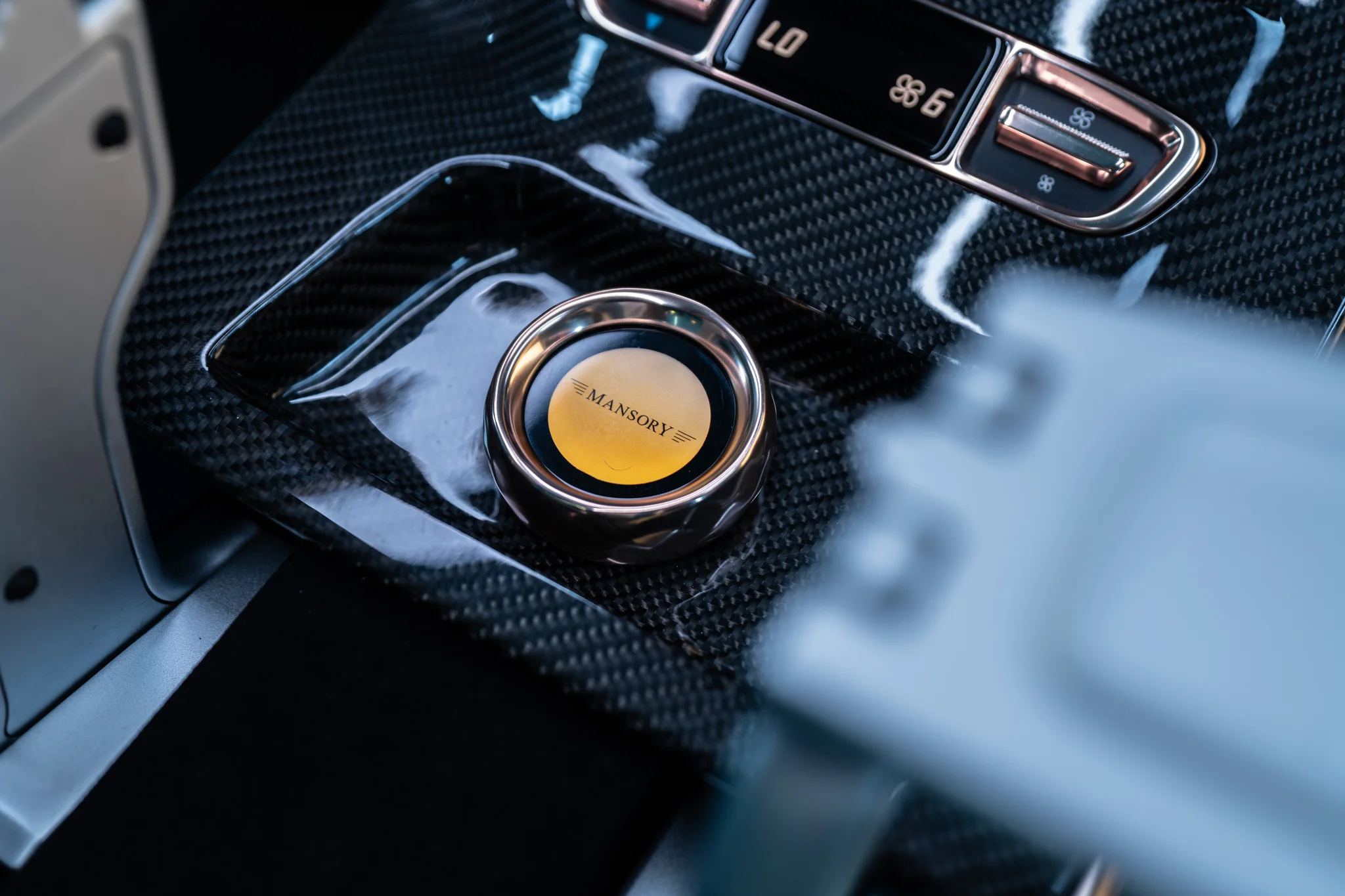 Mercedes-Benz V 300 L by Mansory, photograph 27