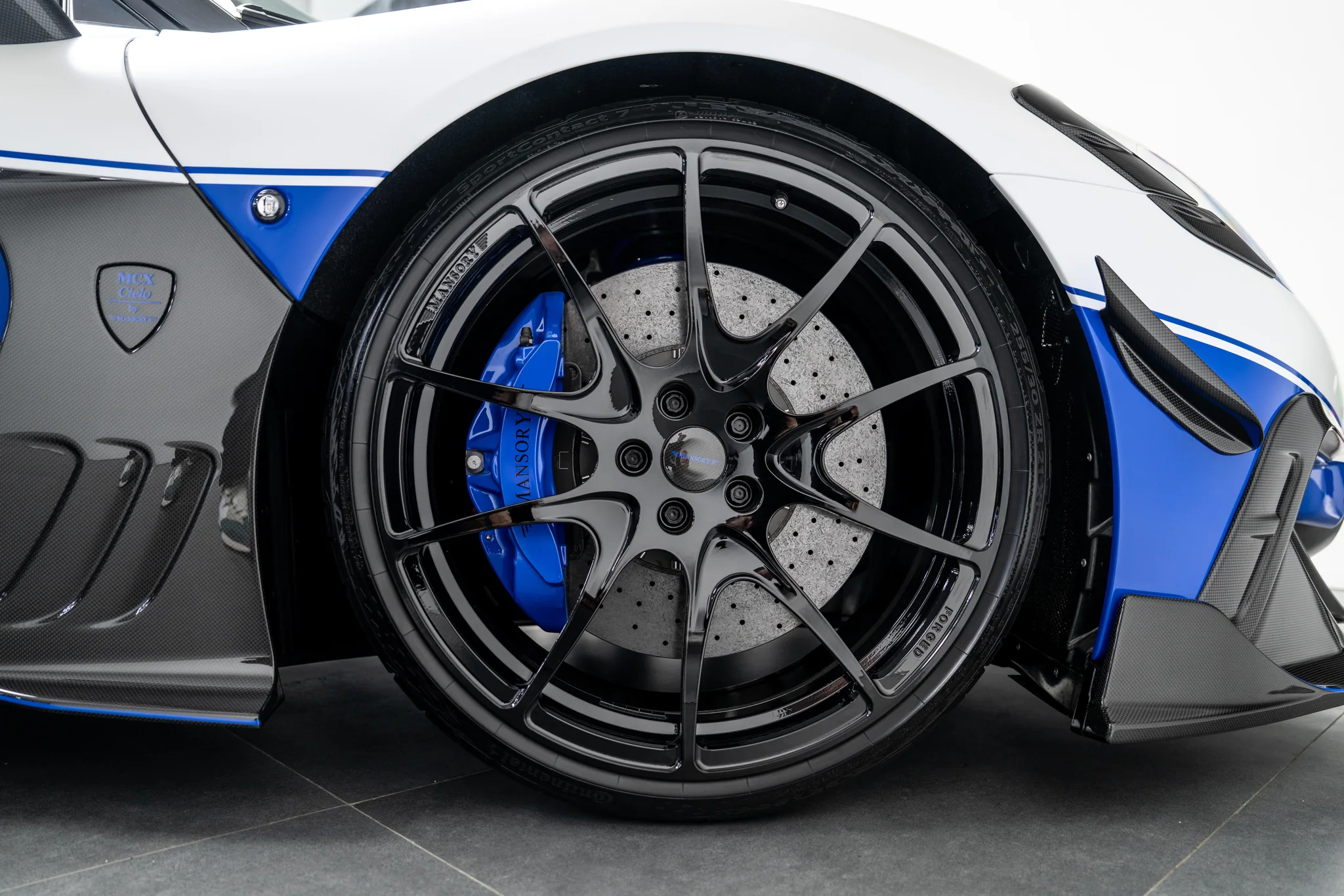 Maserati MC20 Cielo by Mansory, photograph 11