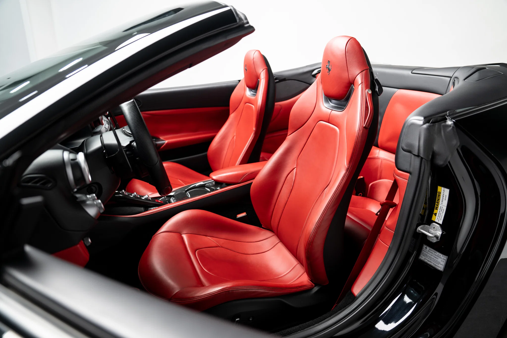 Ferrari Portofino, photograph 12