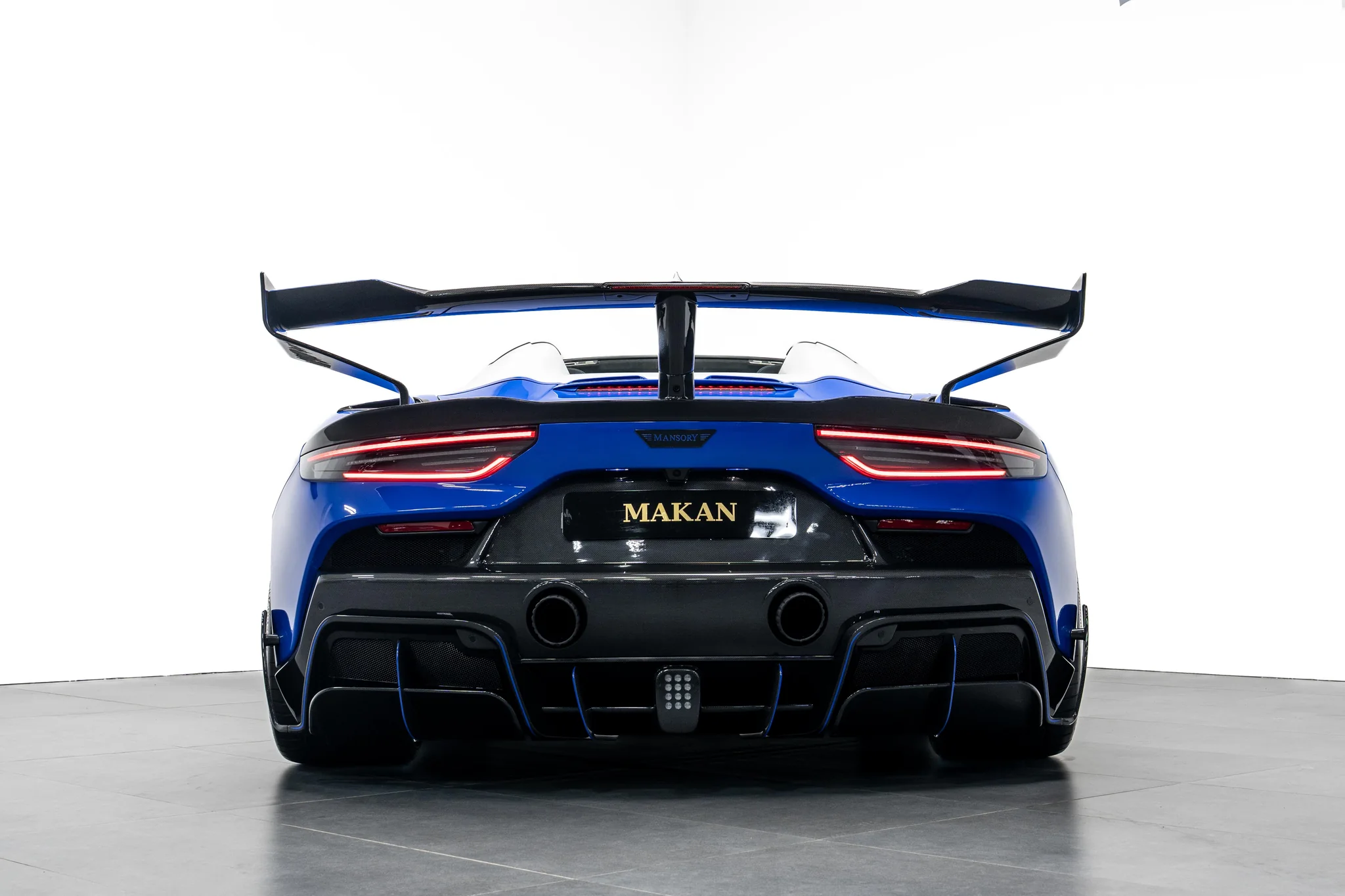 Maserati MC20 Cielo by Mansory, photograph 4
