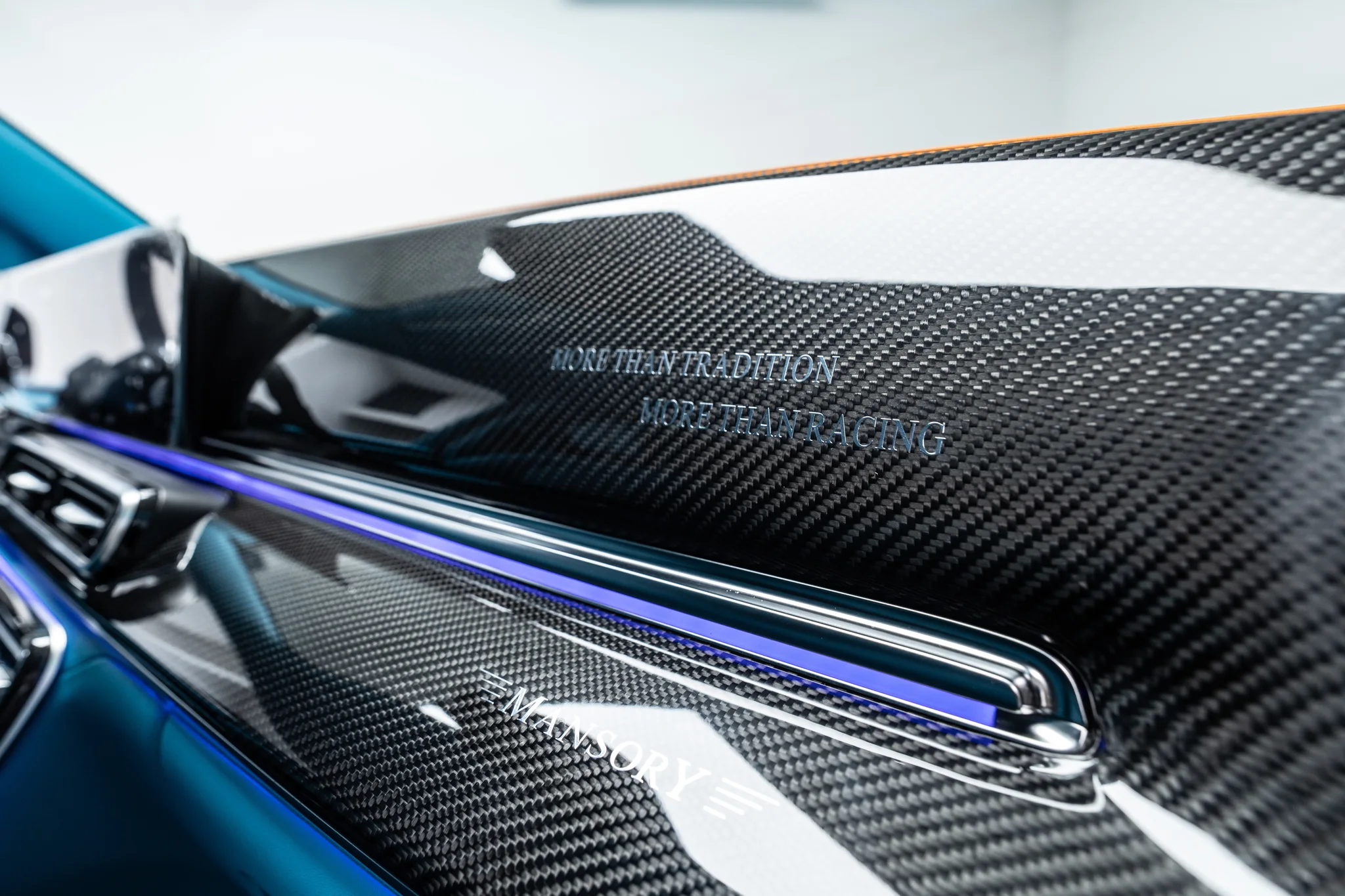 Mercedes-Benz V 300 L by Mansory, photograph 35